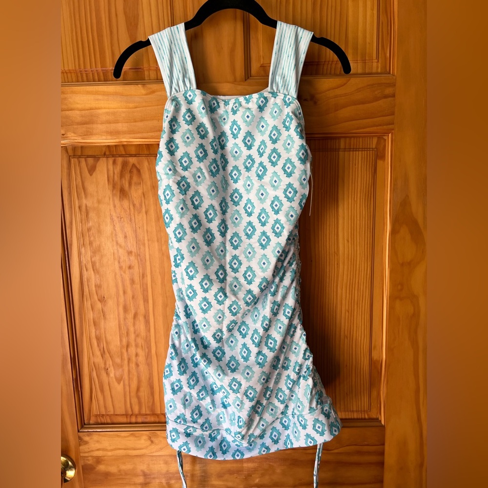 Elegant Aqua and White Geometric Tankini
